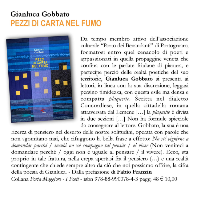 Pezzi di carta nel fumo